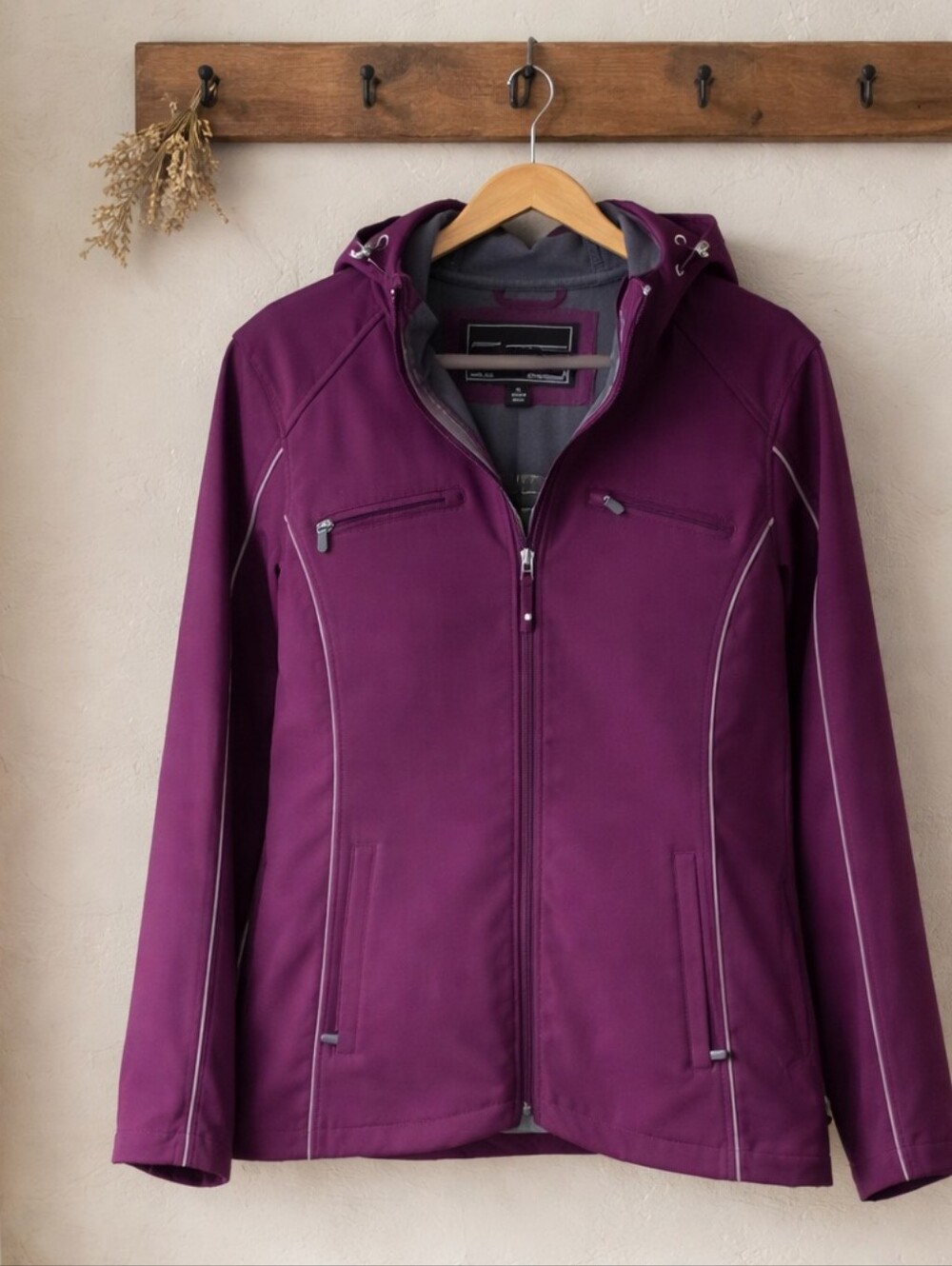 Below ZeroWomen's Purple Softshell Hooded Jacket